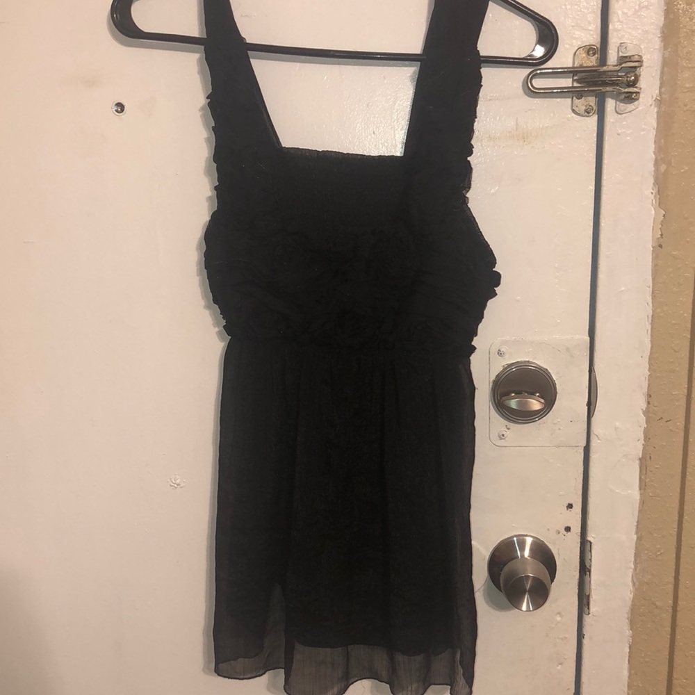 It’s  cute black shirt